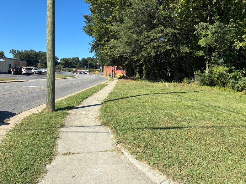 More Photos Of 235 N Scruggs St, Gastonia Land For Sale