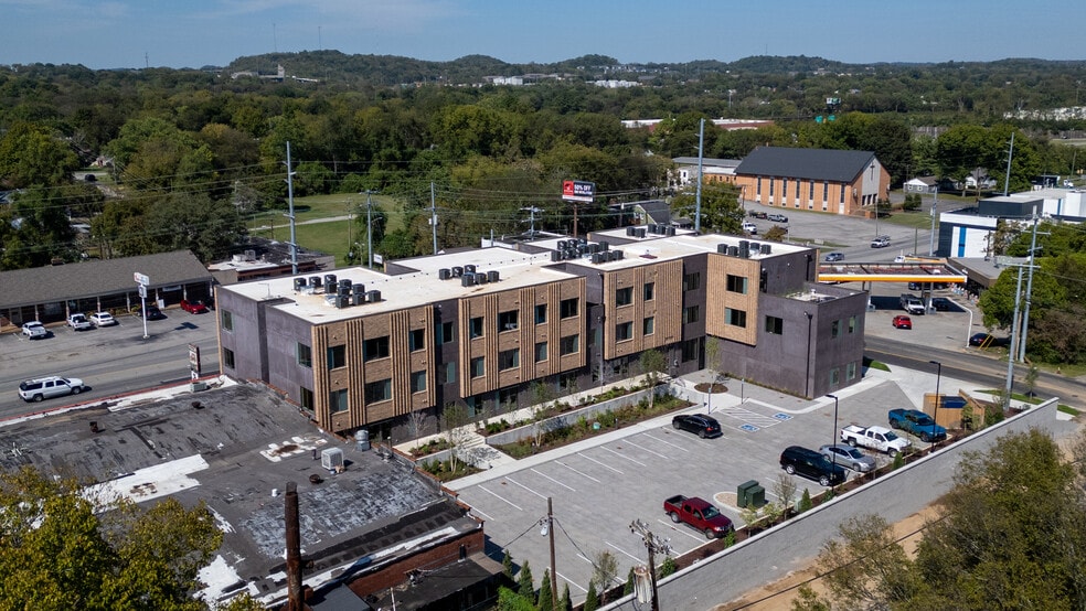 Primary Photo Of 1090 Haysboro Ave, Nashville Specialty For Sale