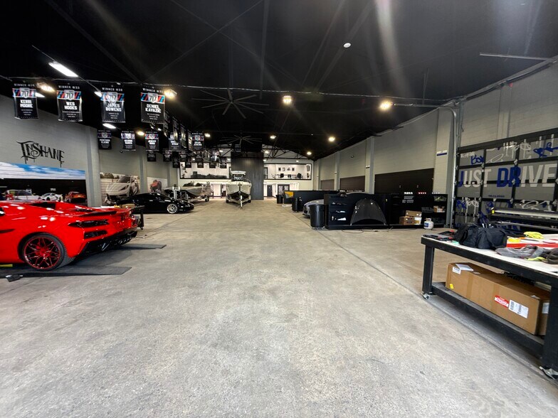 More Photos Of 1045 Hummel Ave, Lemoyne Industrial For Sale