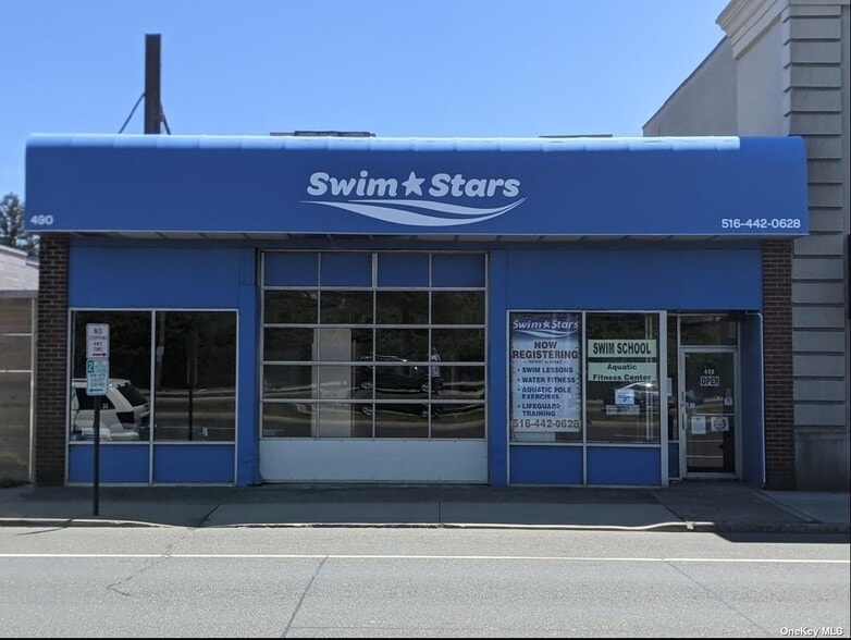 Primary Photo Of , Rockville Centre General Retail For Sale