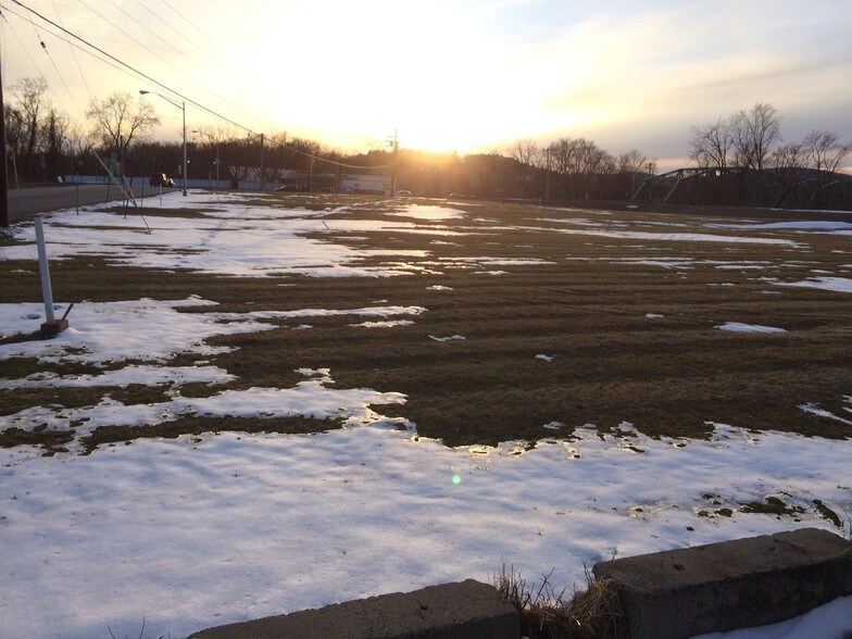 More Photos Of 400 Main St, Vestal Township Land For Sale