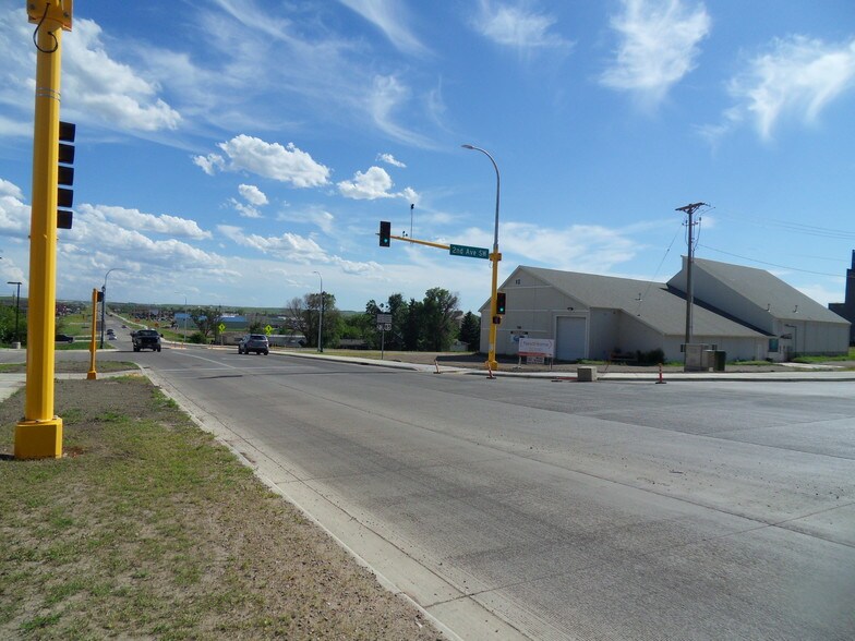 More Photos Of 201 S Main St, Watford City General Retail For Sale