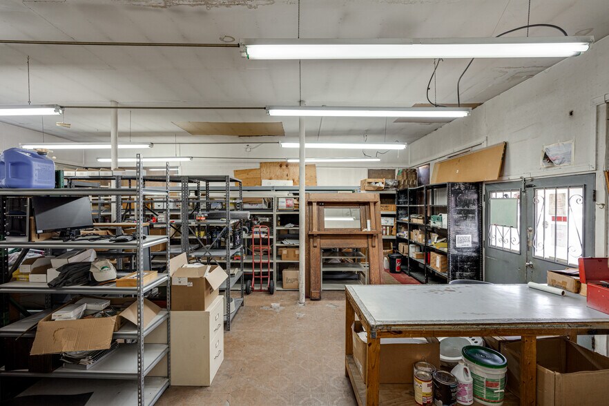 More Photos Of , Chattanooga Unknown For Sale