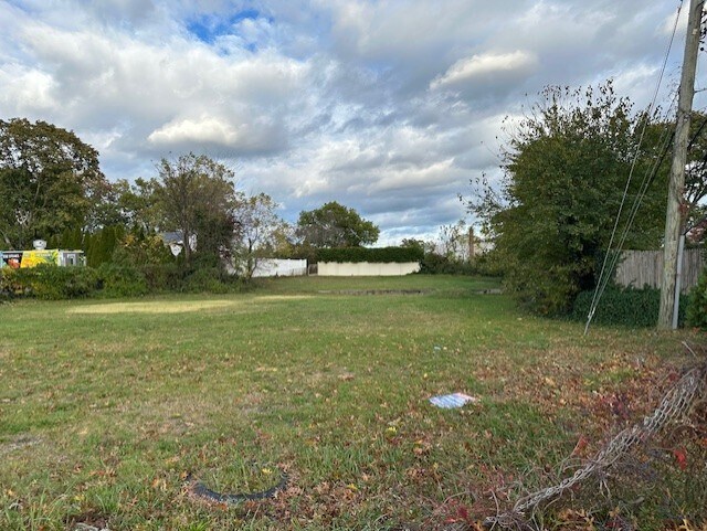 More Photos Of 350 Commack Rd, Commack Land For Sale