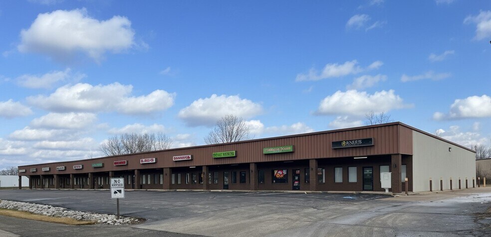 More Photos Of 3530-3572 E US Highway 30, Warsaw Unknown For Lease