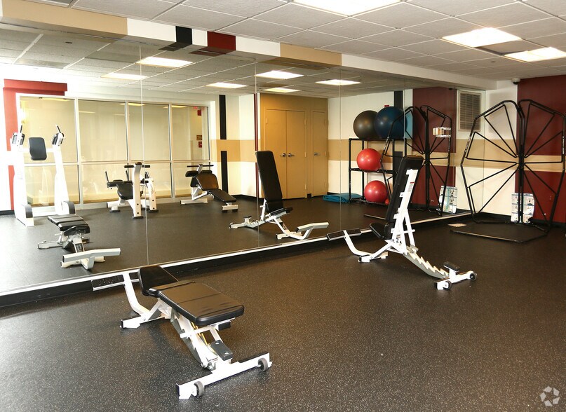 More Photos Of 425 8th St NW, Washington Apartments For Lease