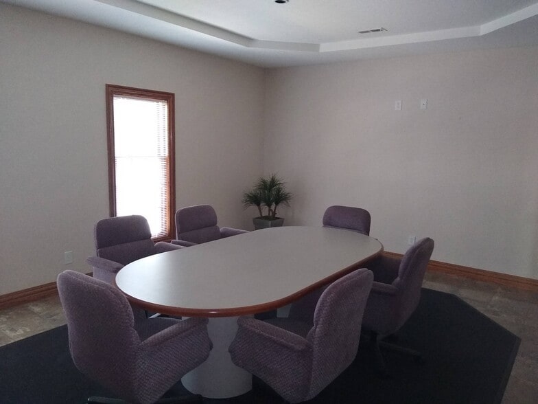 More Photos Of 805 Hillsdowne Rd, Westerville Medical For Sale