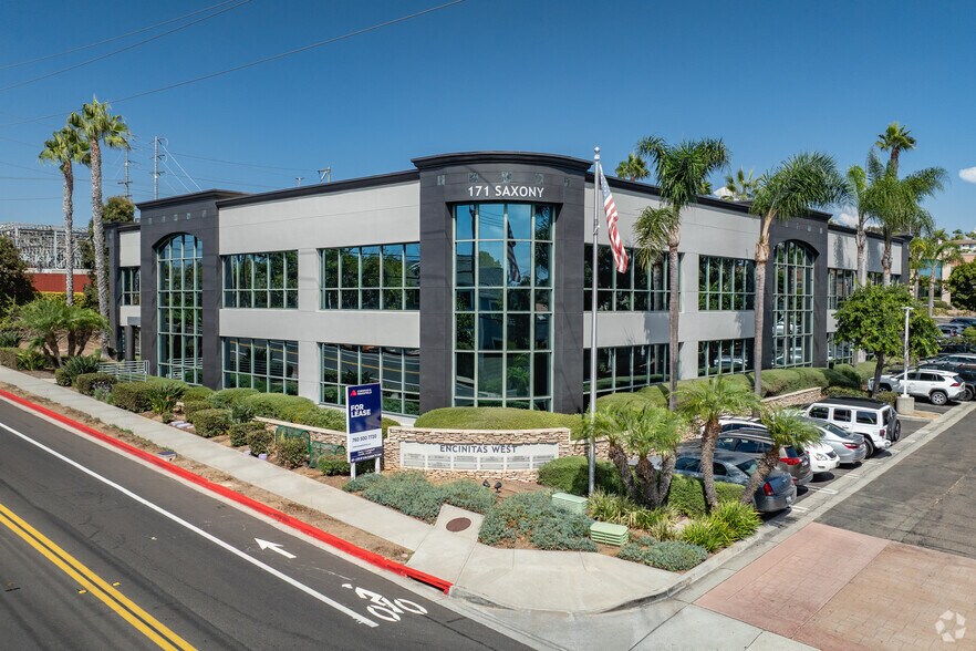 Primary Photo Of 171 Saxony Rd, Encinitas Medical For Lease