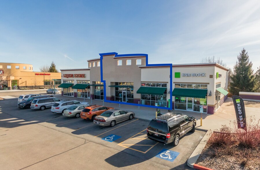 More Photos Of 4572 N Eagle Rd, Boise Storefront For Lease