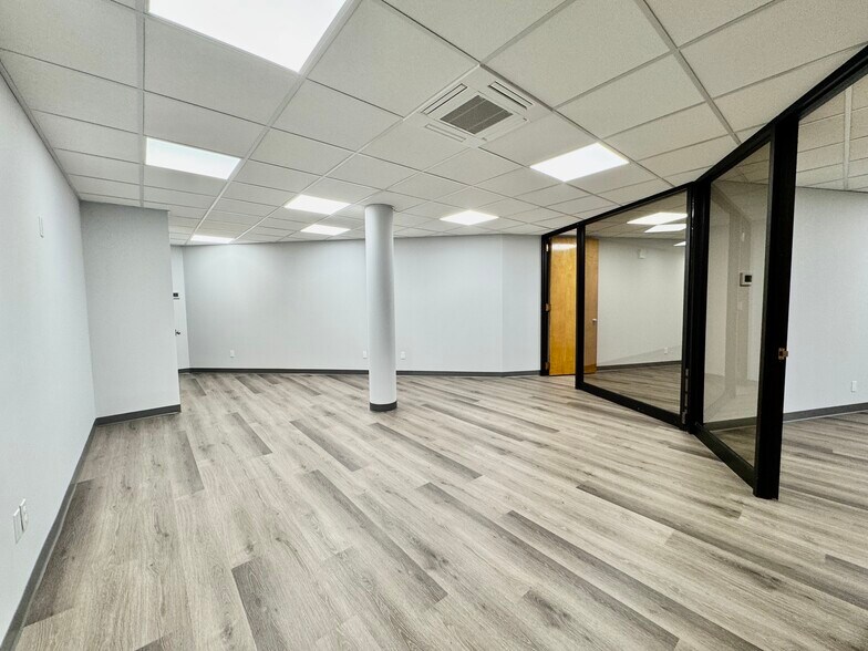 More Photos Of 111 Brook St, Scarsdale Loft Creative Space For Lease