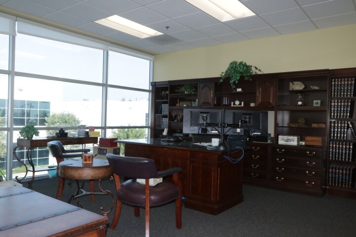 More Photos Of 2816 Columbia St, Torrance Light Distribution For Lease