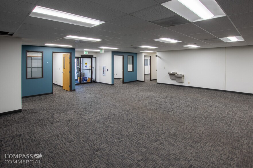 More Photos Of 1645 NE Forbes Rd, Bend Office For Lease