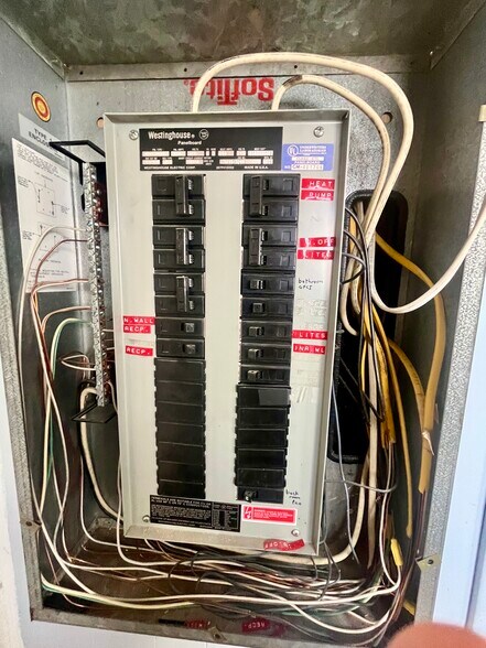 More Photos Of 1702 Wheeling Ave, Glen Dale Manufacturing For Sale