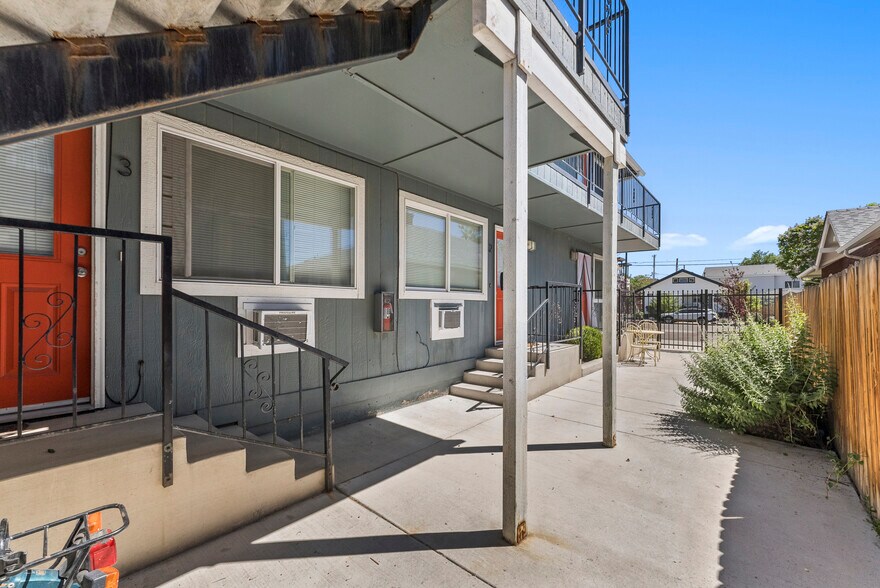 More Photos Of 521 Sinclair, Reno Apartments For Sale