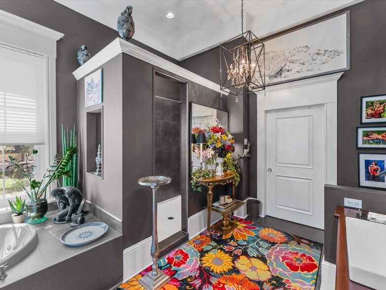 More Photos Of 9 Park St, Chatham Storefront For Sale
