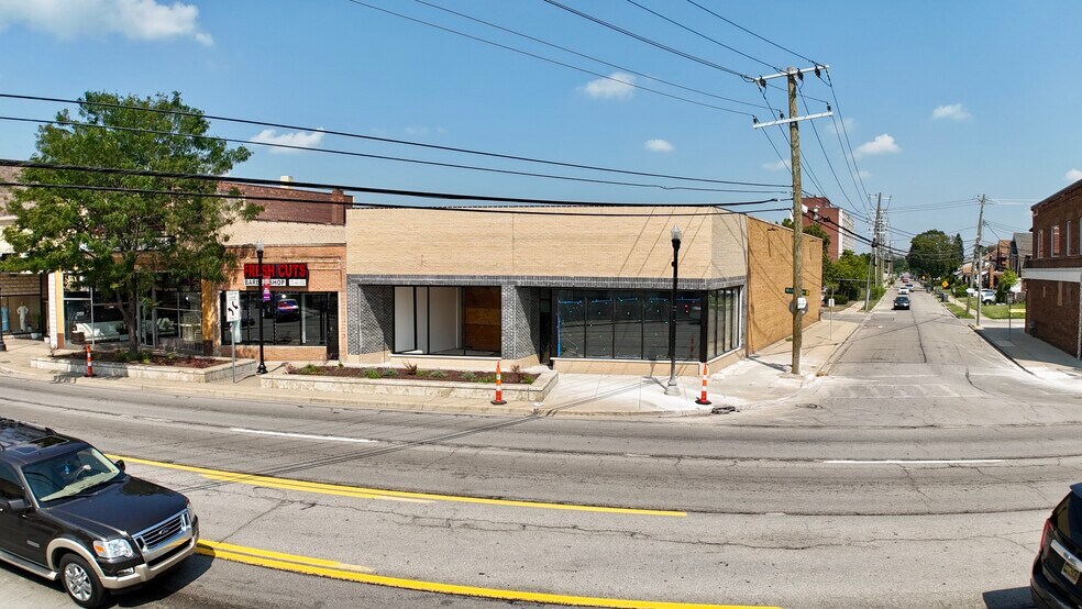 More Photos Of 13306 Michigan Ave, Dearborn Storefront For Lease