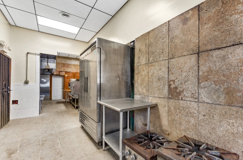 More Photos Of 4840 Strauss Ave, Indian Head Restaurant For Lease