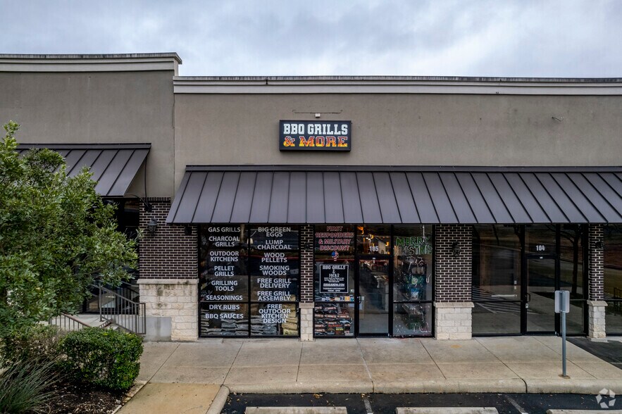 More Photos Of 19851 State Highway 46 W, Spring Branch Storefront For Lease