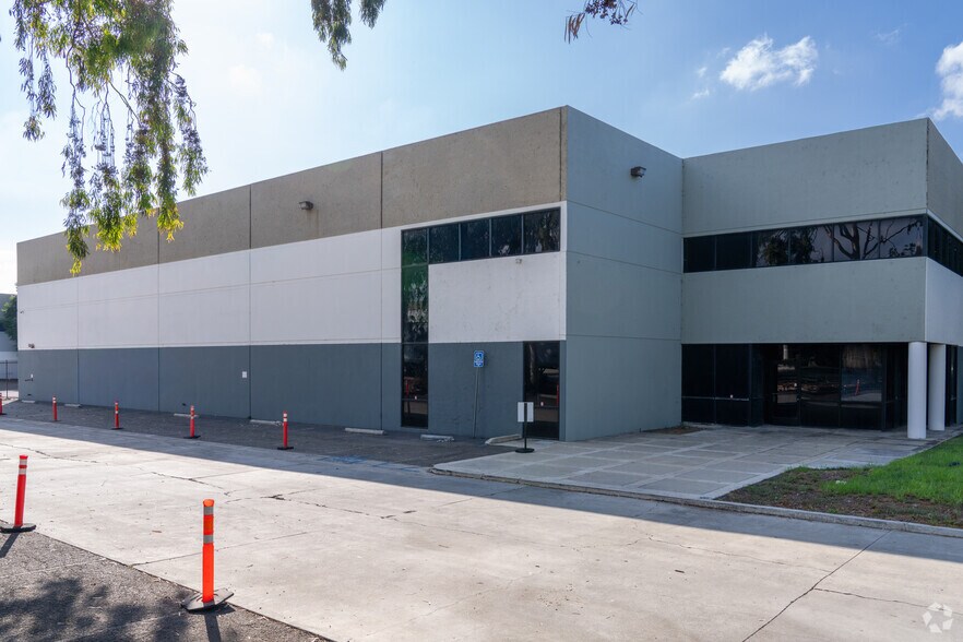 More Photos Of 14401 Monte Vista Ave, Chino Warehouse For Sale