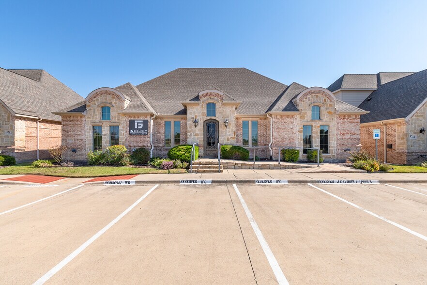 Primary Photo Of 5748 Boat Club Rd, Fort Worth Office For Sale