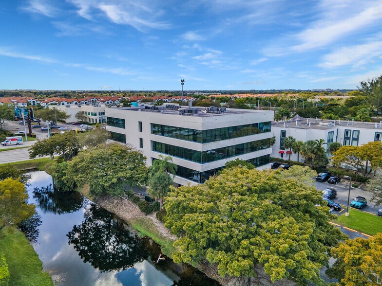 More Photos Of 3511 W Commercial Blvd, Fort Lauderdale Office For Lease