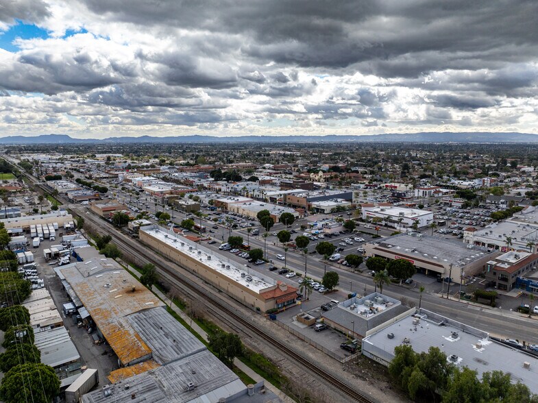 More Photos Of 1201-1225 Truman St, San Fernando Unknown For Lease