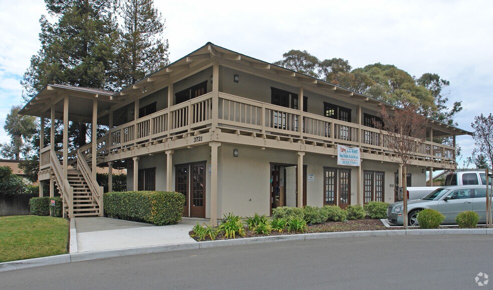More Photos Of 3731 Sunset Ln, Antioch Unknown For Lease