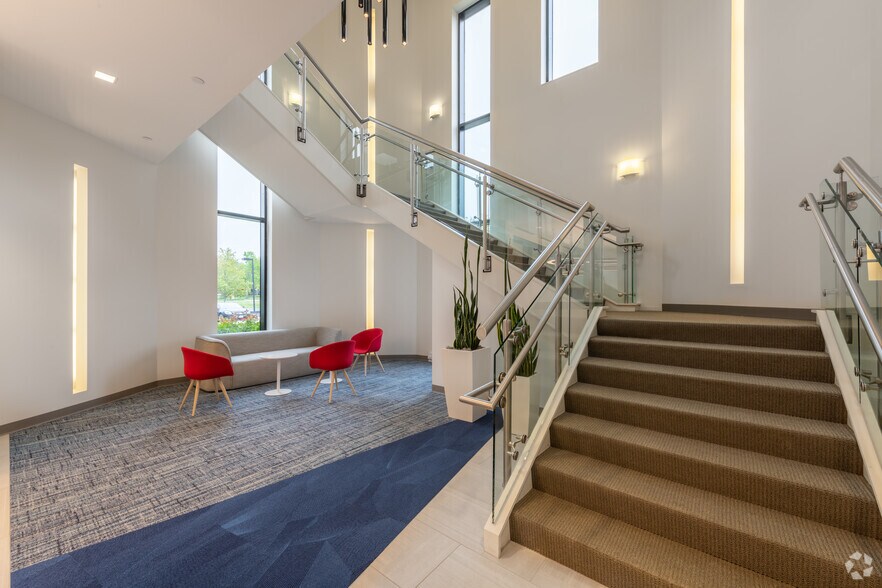 More Photos Of 700 Nickerson Rd, Marlborough Unknown For Lease