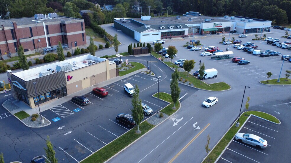 More Photos Of 2574 W Shore Rd, Warwick General Retail For Lease