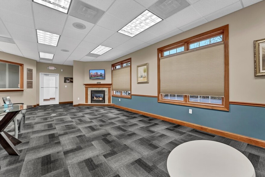 More Photos Of 9097 Main St, Clarence Medical For Lease