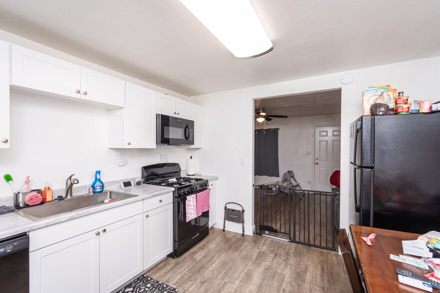 More Photos Of 4224 Mary Ave, Olivehurst Apartments For Sale