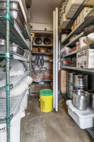 More Photos Of 1033 22nd St, Two Rivers Restaurant For Sale