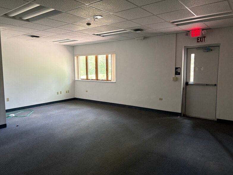 More Photos Of 1452 Gun Club Rd, Uniontown Industrial For Sale