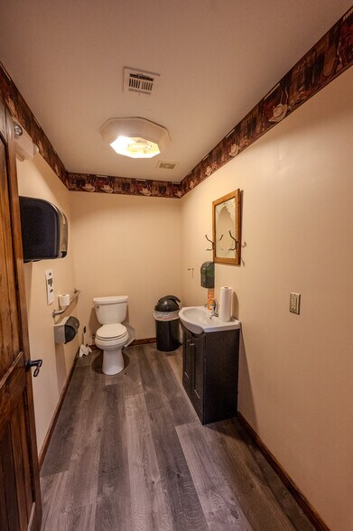 More Photos Of 15188 Highway 82, Tahlequah Storefront Retail Office For Sale