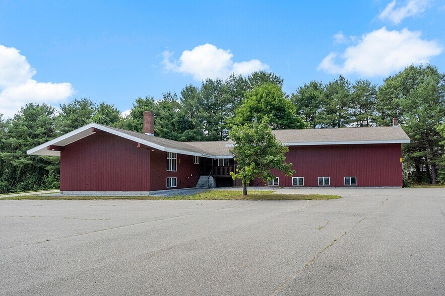 Primary Photo Of 1980 Lunenburg Rd, Lancaster Loft Creative Space For Lease