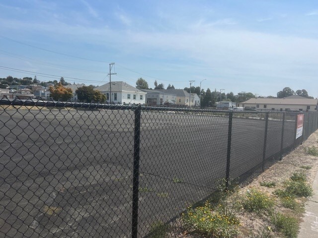 More Photos Of 240 Curtola Pky, Vallejo Land For Sale