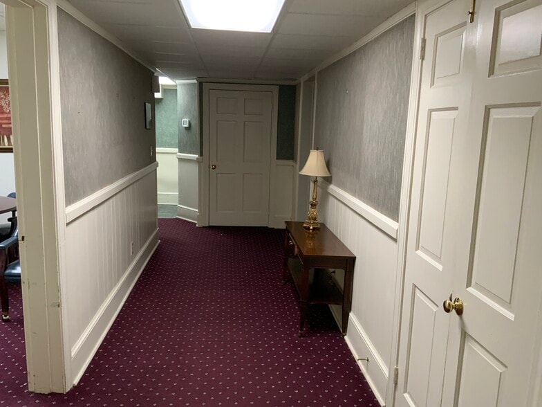 More Photos Of 401 W Cumberland St, Dunn Funeral Home For Sale