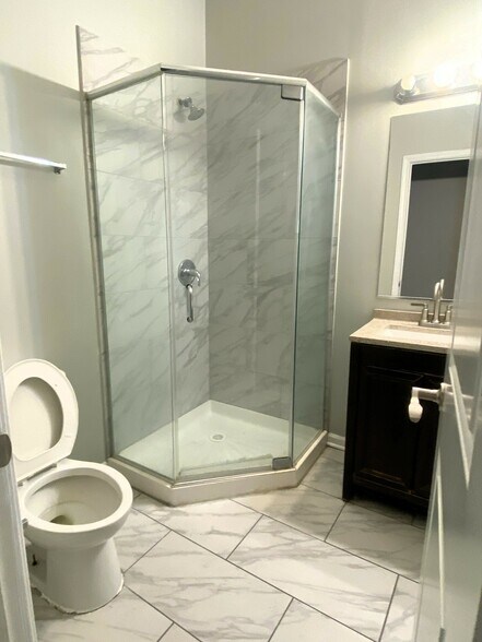 More Photos Of 4320 S Michigan Ave, Chicago Apartments For Sale