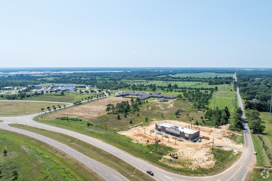 More Photos Of Nissan Parkway, Canton Land For Sale