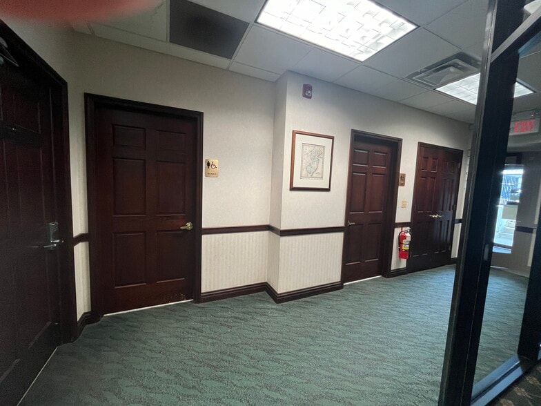 More Photos Of 151 South St, Morristown Storefront For Lease