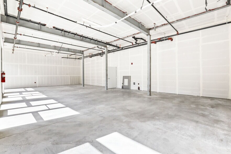More Photos Of 22025 NE Halsey St, Fairview Apartments For Lease
