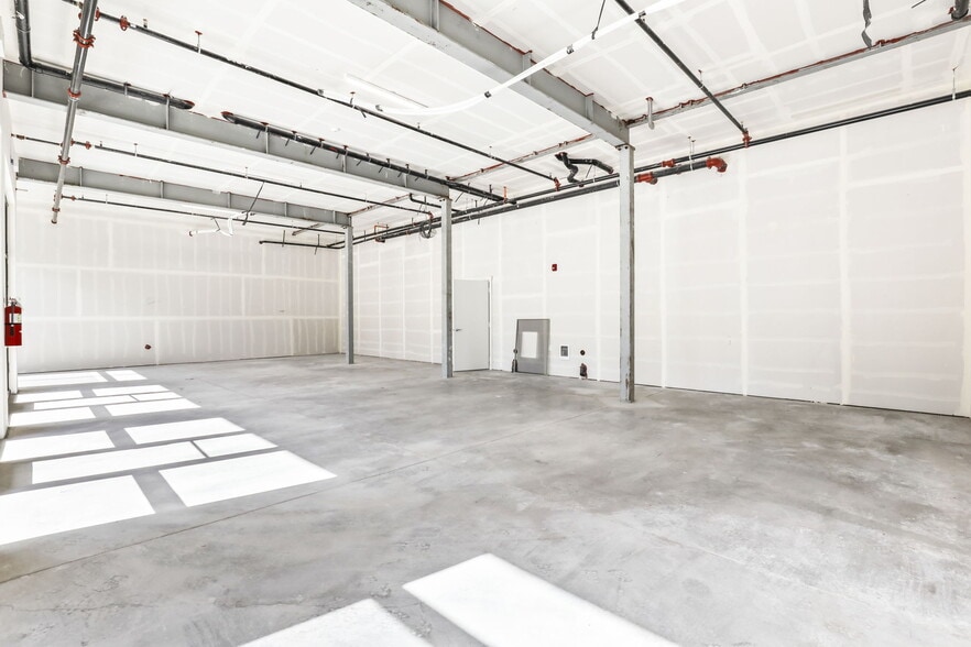 More Photos Of 22025 NE Halsey St, Fairview Apartments For Lease