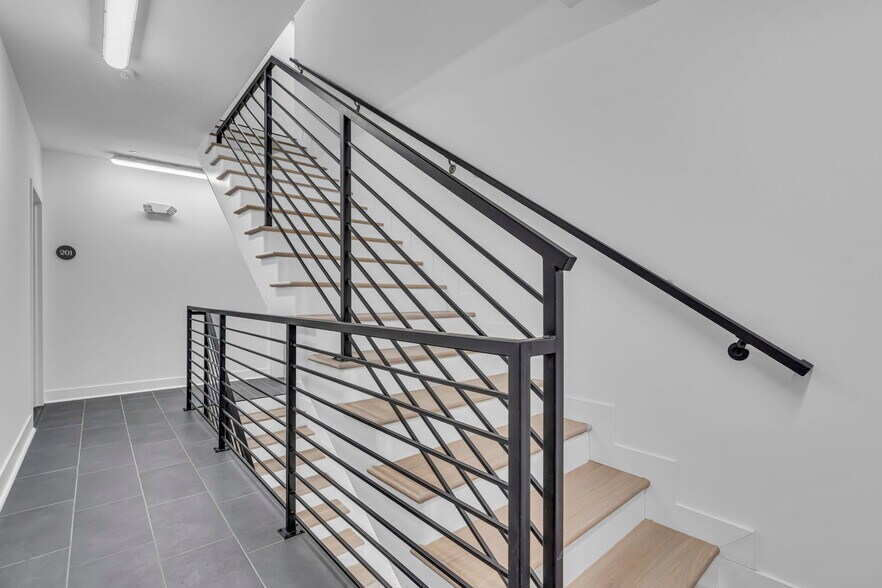 More Photos Of 1103 Fern St NW, Washington Apartments For Sale