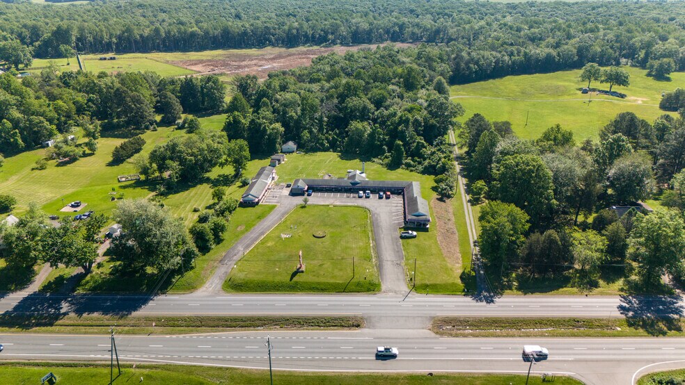 More Photos Of 9533 James Madison Hwy, Warrenton Hotel For Sale