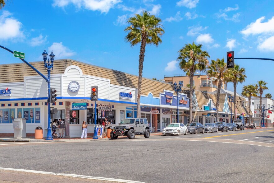 Primary Photo Of 210-216 N Coast Hwy, Oceanside Unknown For Lease