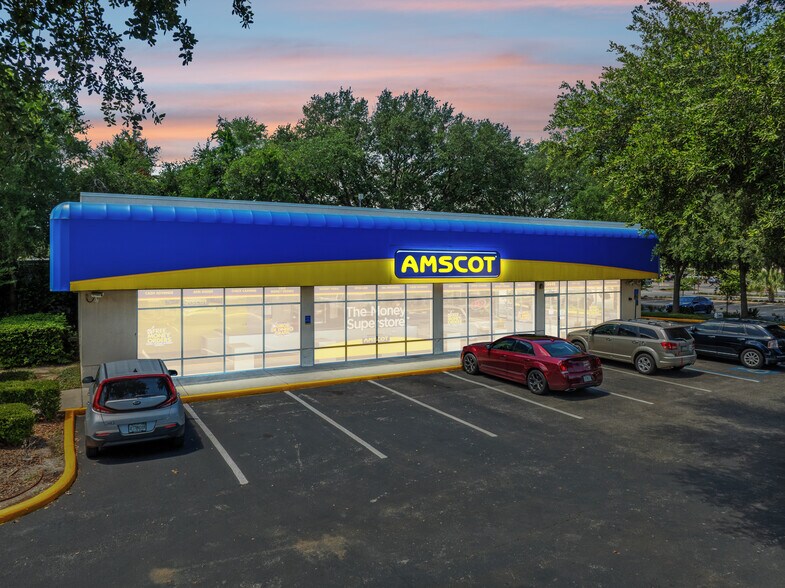 More Photos Of 36640 Pure Water Way, Zephyrhills General Retail For Sale