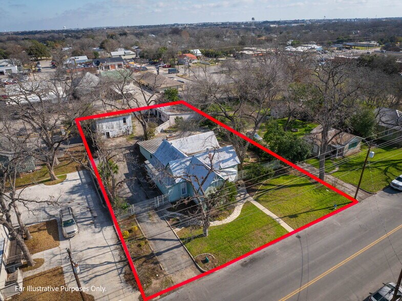 More Photos Of 633 S Castell Ave, New Braunfels Office Residential For Sale