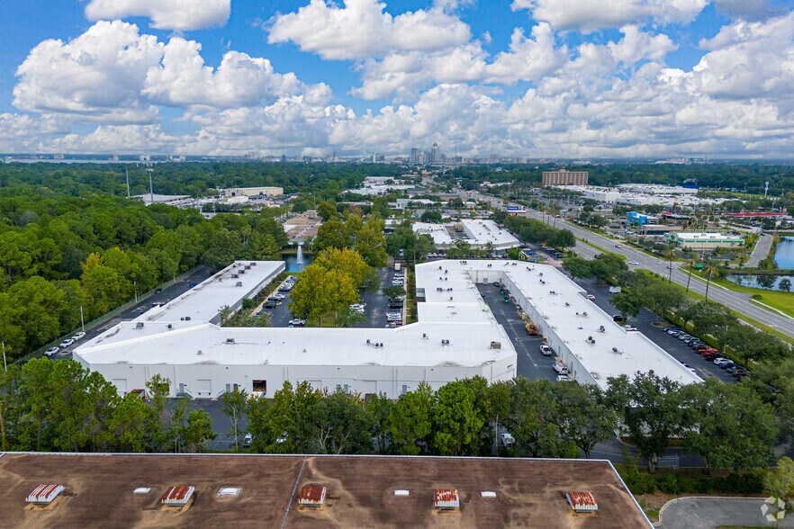 More Photos Of 3728 Philips Hwy, Jacksonville Unknown For Lease