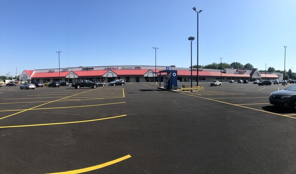 More Photos Of 6000-6052 Central Ave, Portage Storefront For Lease