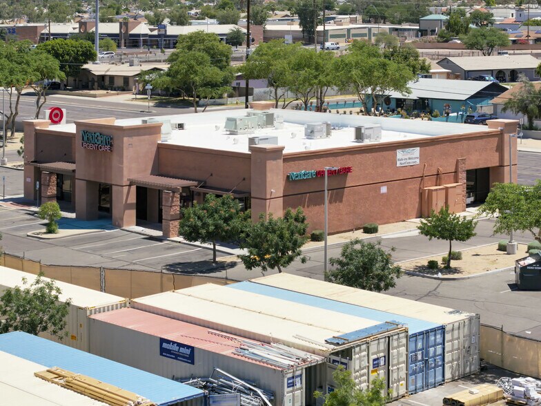 More Photos Of 10240 N 43rd Ave, Glendale Freestanding For Lease